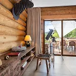 Horská chata Wellness Piros - Chopok South Tále